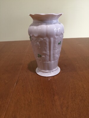 Belleek hand painted shamrock vase made in England 6.5 tall new