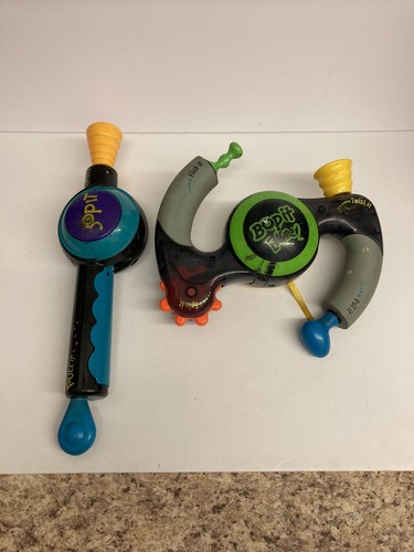 Bop It Extreme 2 & Original Bop It Handheld Game Hasbro Bop It Extreme 2 & Original Bop It Handheld Game Hasbro