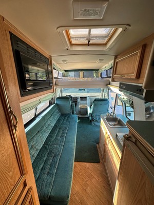 image 4 of interior
