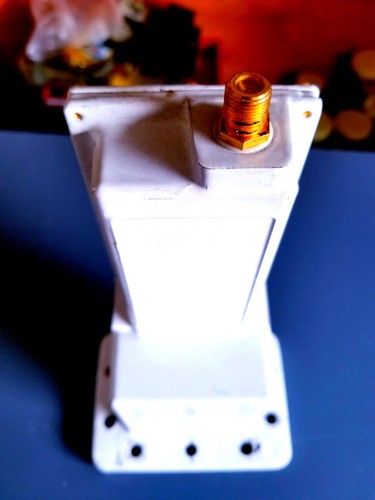 CALIFORNIA AMPLIFIER EXTENDED O-BAND PLL LNB 950-1760 MHZ