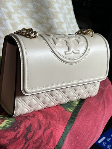 Tory Burch Fleming Convertible Shoulder Bag / Leather/New