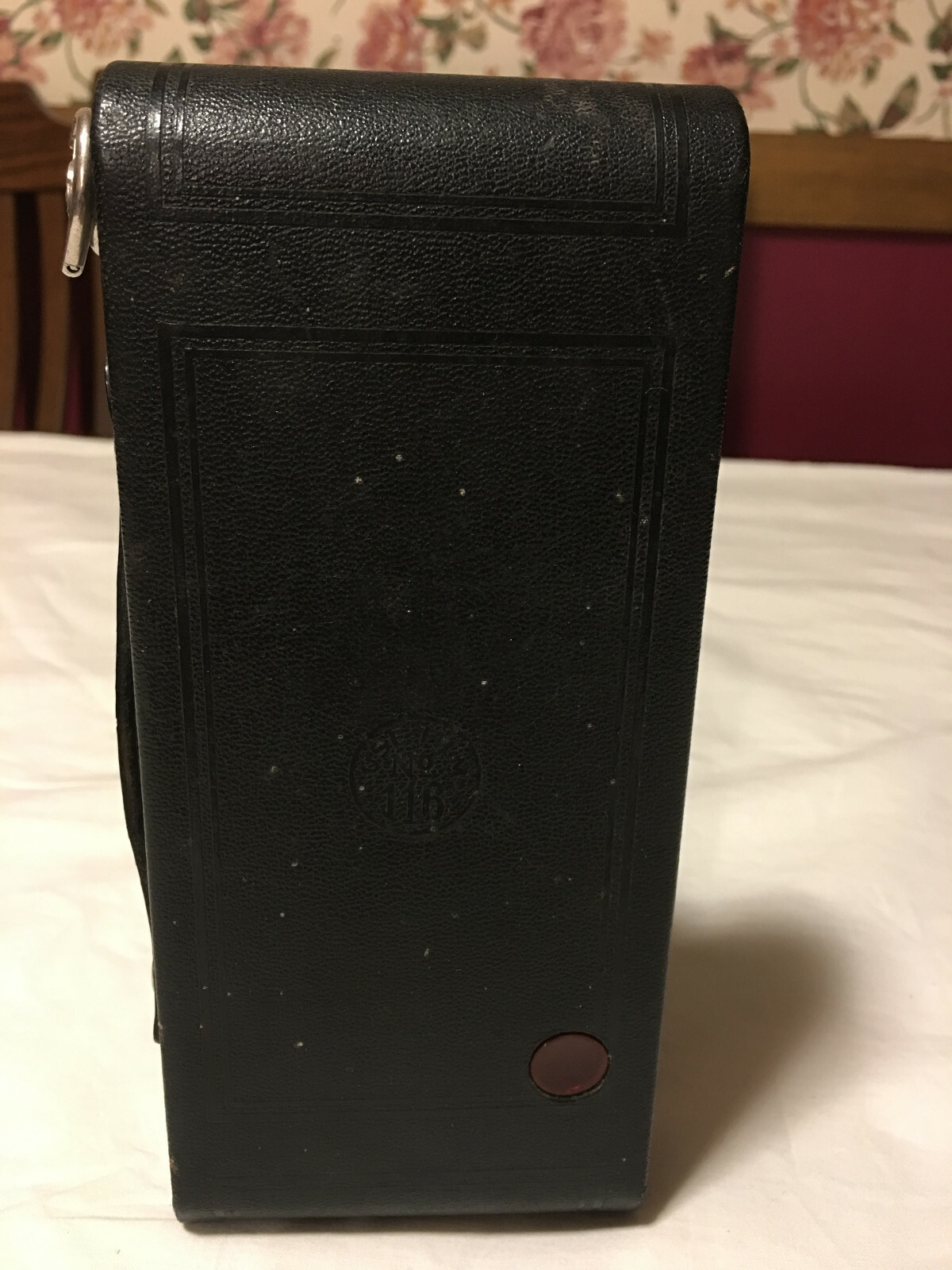 Vintage Eastman Kodak No 2A Model B Folding Hawk-Eye Camera