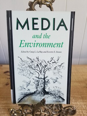 MEDIA AND THE ENVIRONMENT BY LAMAY & DENNIS.1992 PAPERBACK-ExLib*THD29