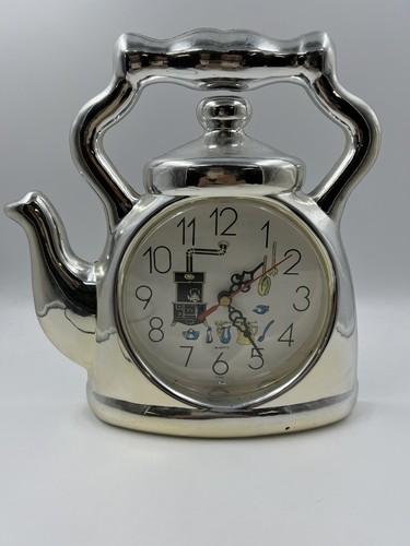VTG Quartz Silver Plastic Wall Clock Battery Operated Tea Kettle Shape Kitsch