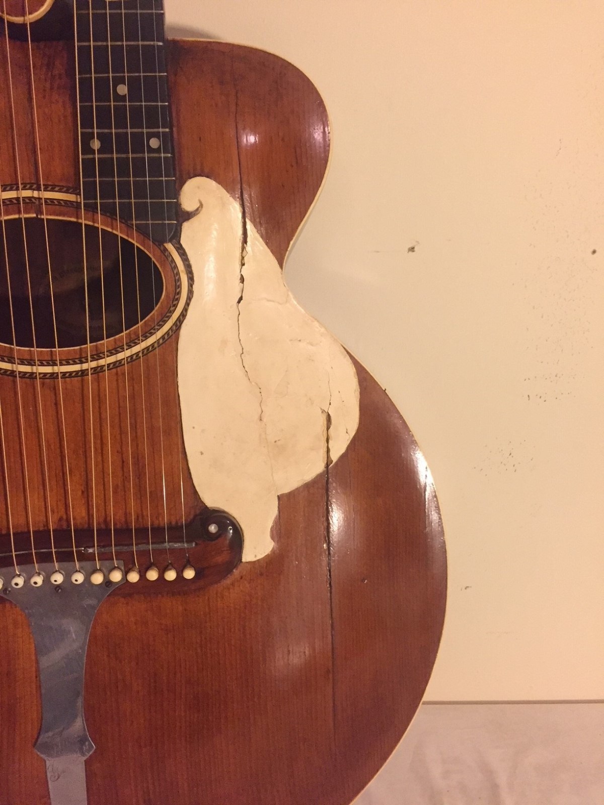 1906 GIBSON Style U Harp Guitar Spruce top and all Walnut - very RARE