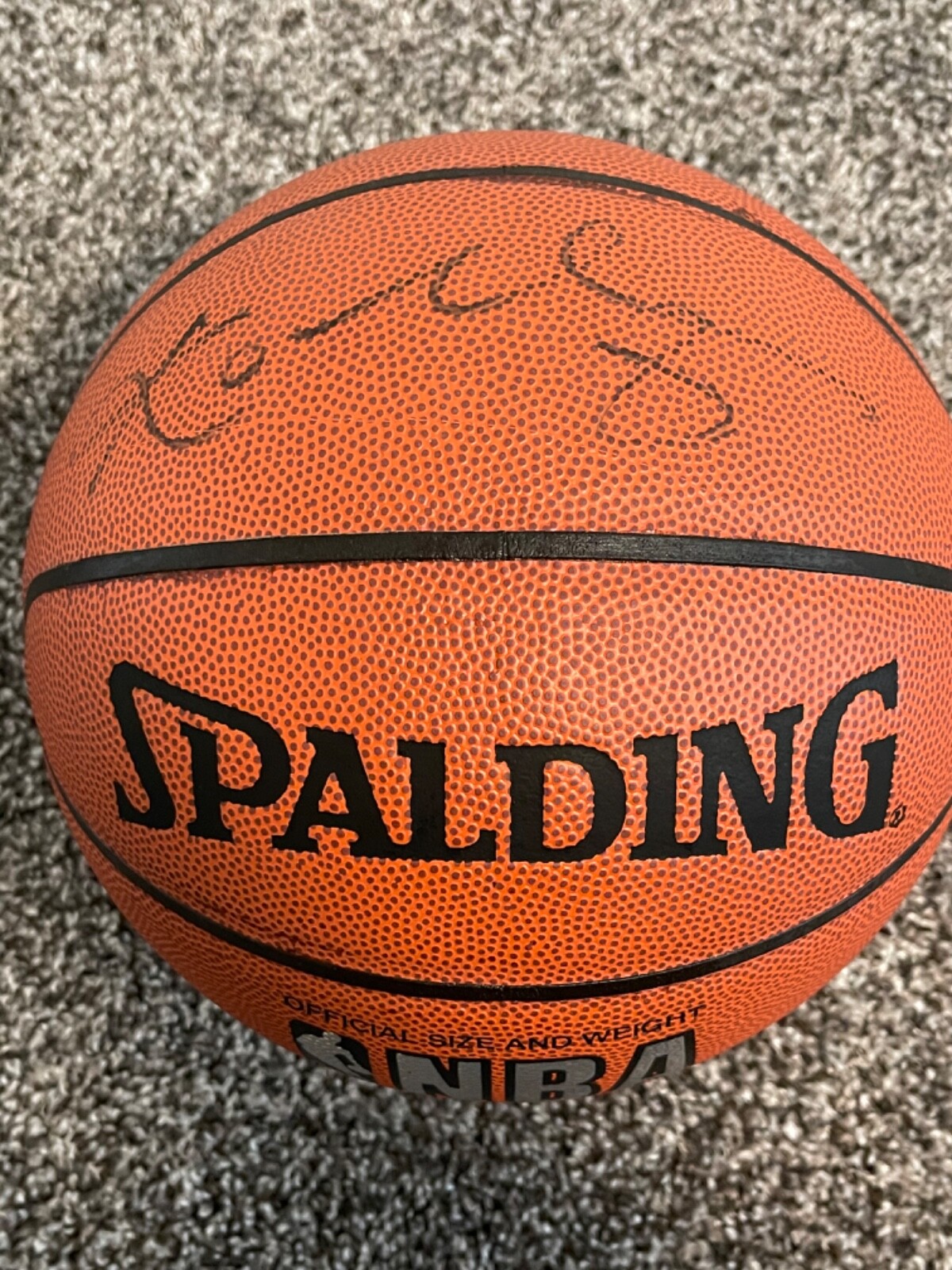 kobe bryant signed basketball