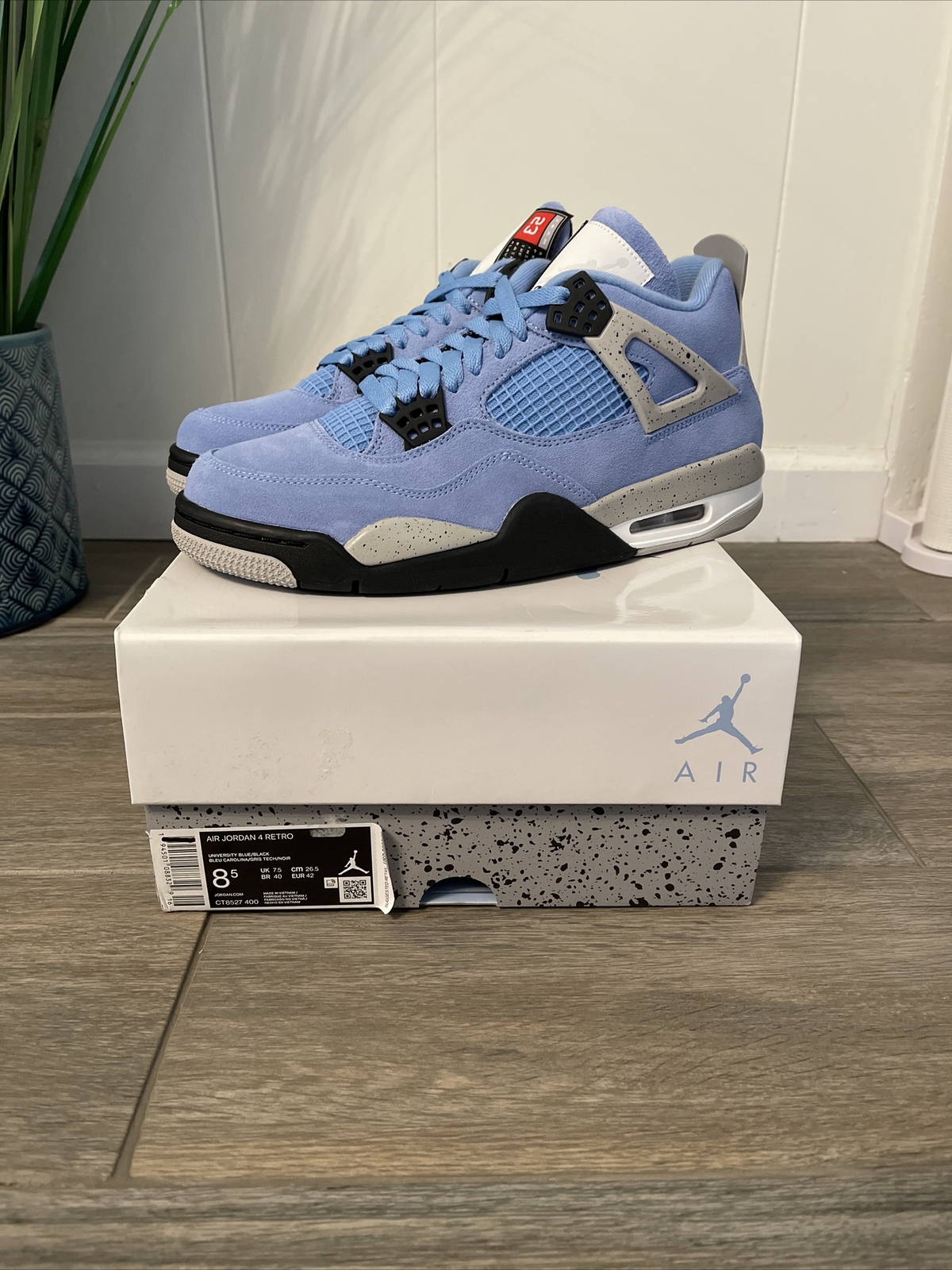 Nike Air Jordan 4 Retro University Blue CT8527-400 Men s Size 8.5: купить с  доставкой из США, цена 72 228 руб - (175174952886)
