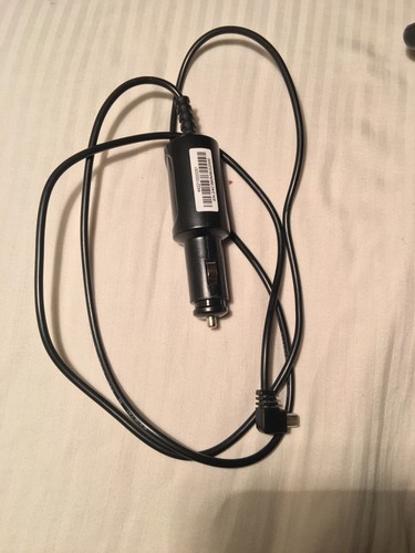 Magellan RM2230T-LM GPS Receiver With Car A/c Adapter And Dashboard Mount Bundle