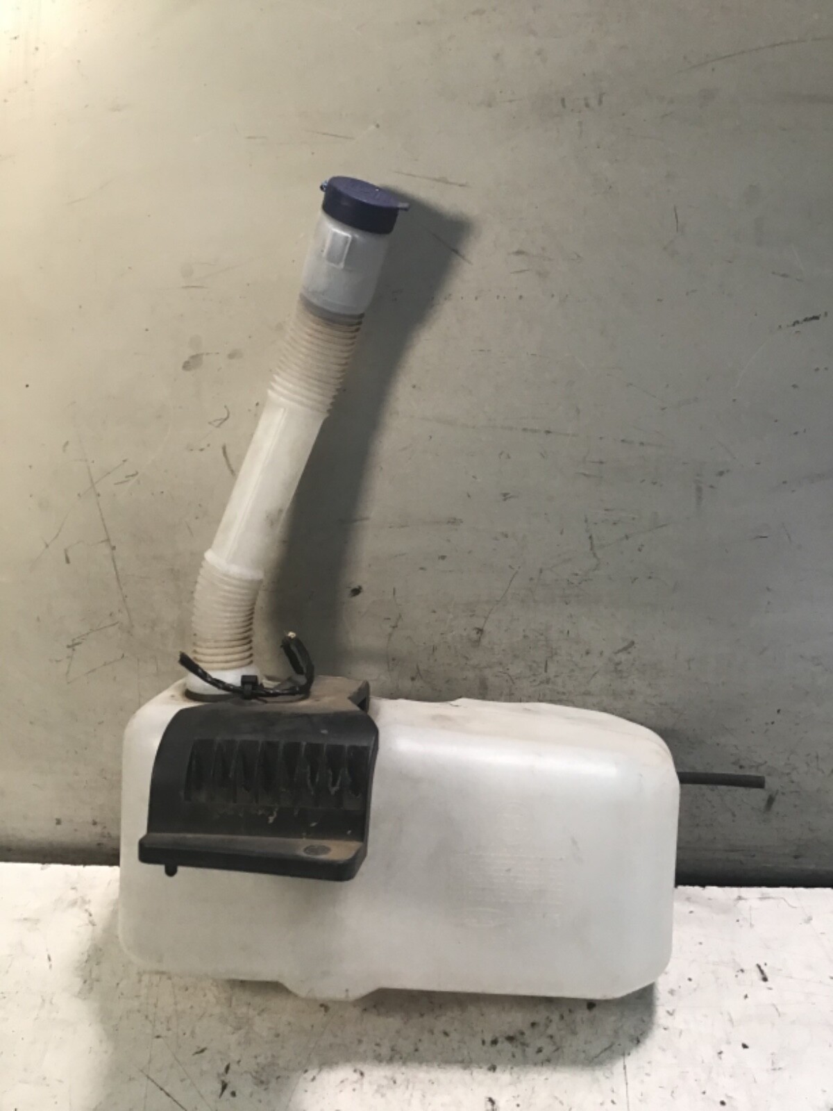 Vaschetta serbatoio acqua radiatore FIAT DUCATO 2013