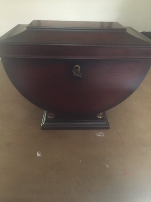 Mahagony Finished  Wooden Jewelry Chest