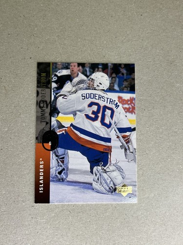 UPPER DECK NHLカード TRILOGY VICTOR SODERSTROM COYOTES 09/25 #143 送料無料 中古 IT2 2024-25 Upper Deck #O-56 Jesper Wallstedt Oracles Rare Green