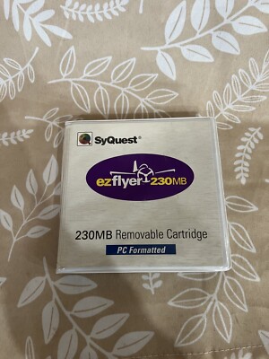 SyQuest  Ezflyer 230mb Removable Cartridges PC Formatted USED