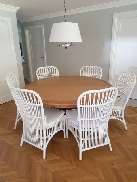 White rattan dining chairs - x 6 - Sheffield | Dining Chairs | Gumtree