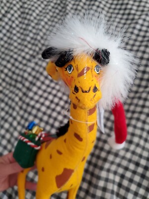 Annalee Dolls 15'' Christmas Giraffe 809605 With Gifts 2005