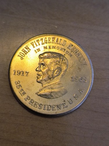 John F. Kennedy 35th President 1961-1963 Bronze Coin Medal Token