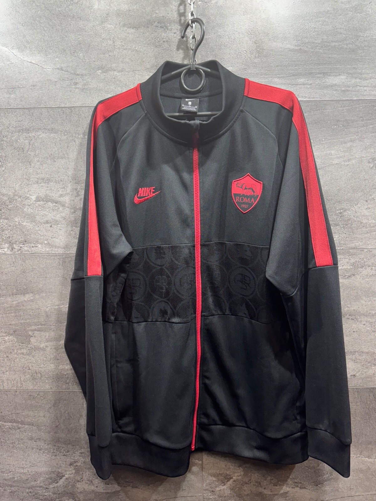 Nike DRI-FIT AS Roma トラックジャケット 5d86710cc1a6.jpg?width=3840&