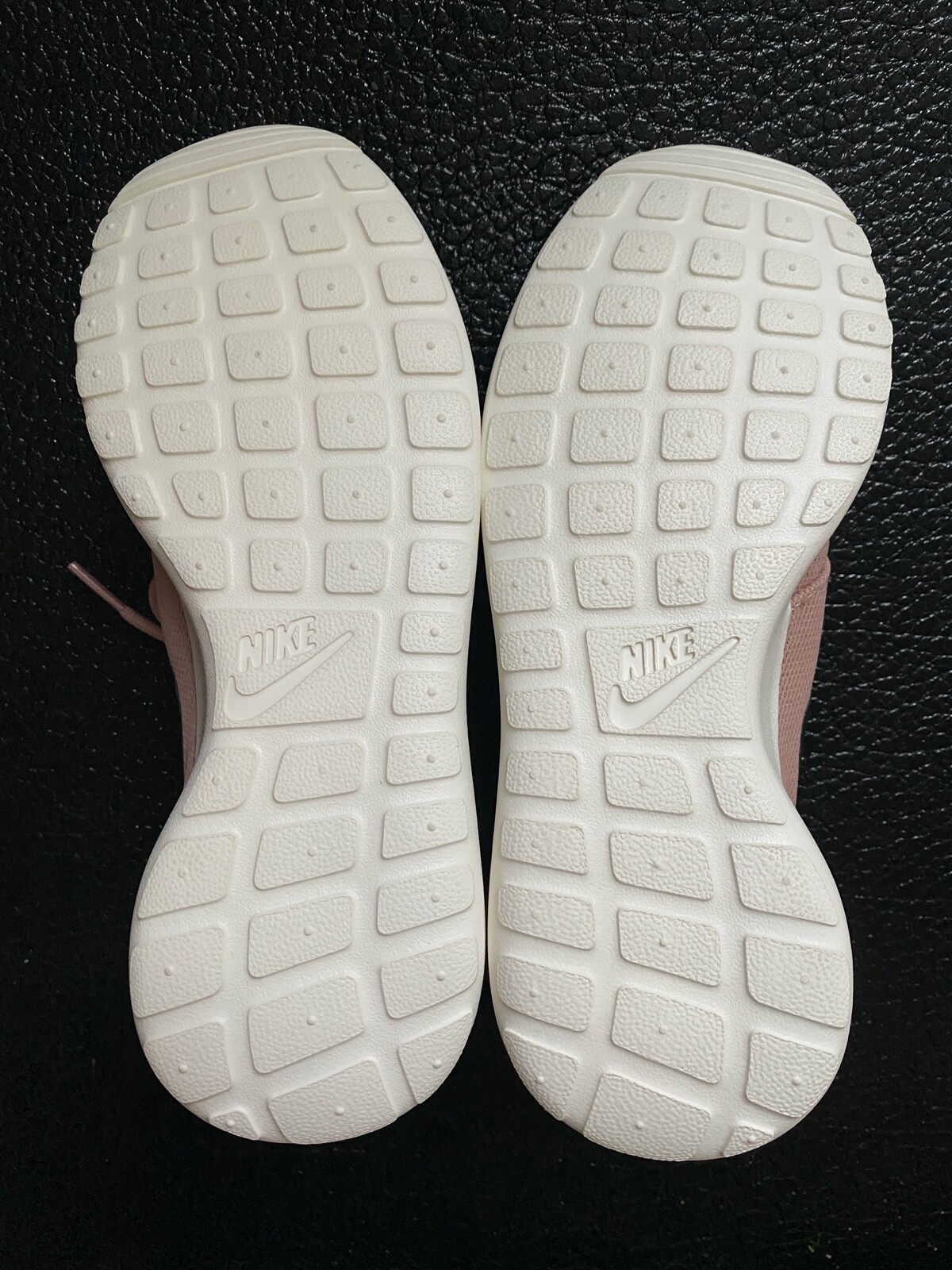 Nike Women's Roshe One Casual Sneakers from Finish Line Size 6.5