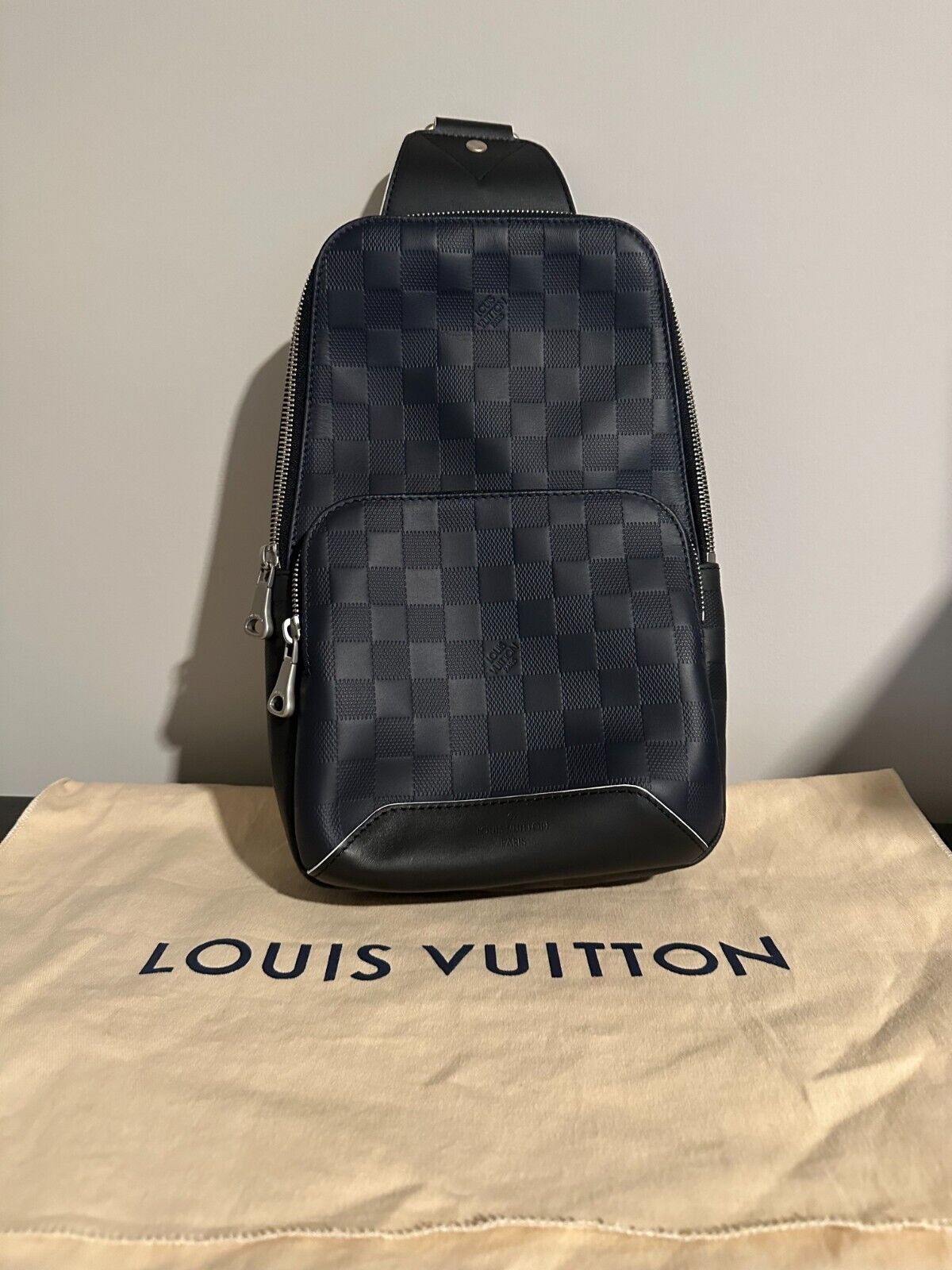 Louis Vuitton Avenue Sling Bag Damier Infini Astral | eBay Louis Vuitton Avenue Sling Bag Damier Infini Astral | eBay