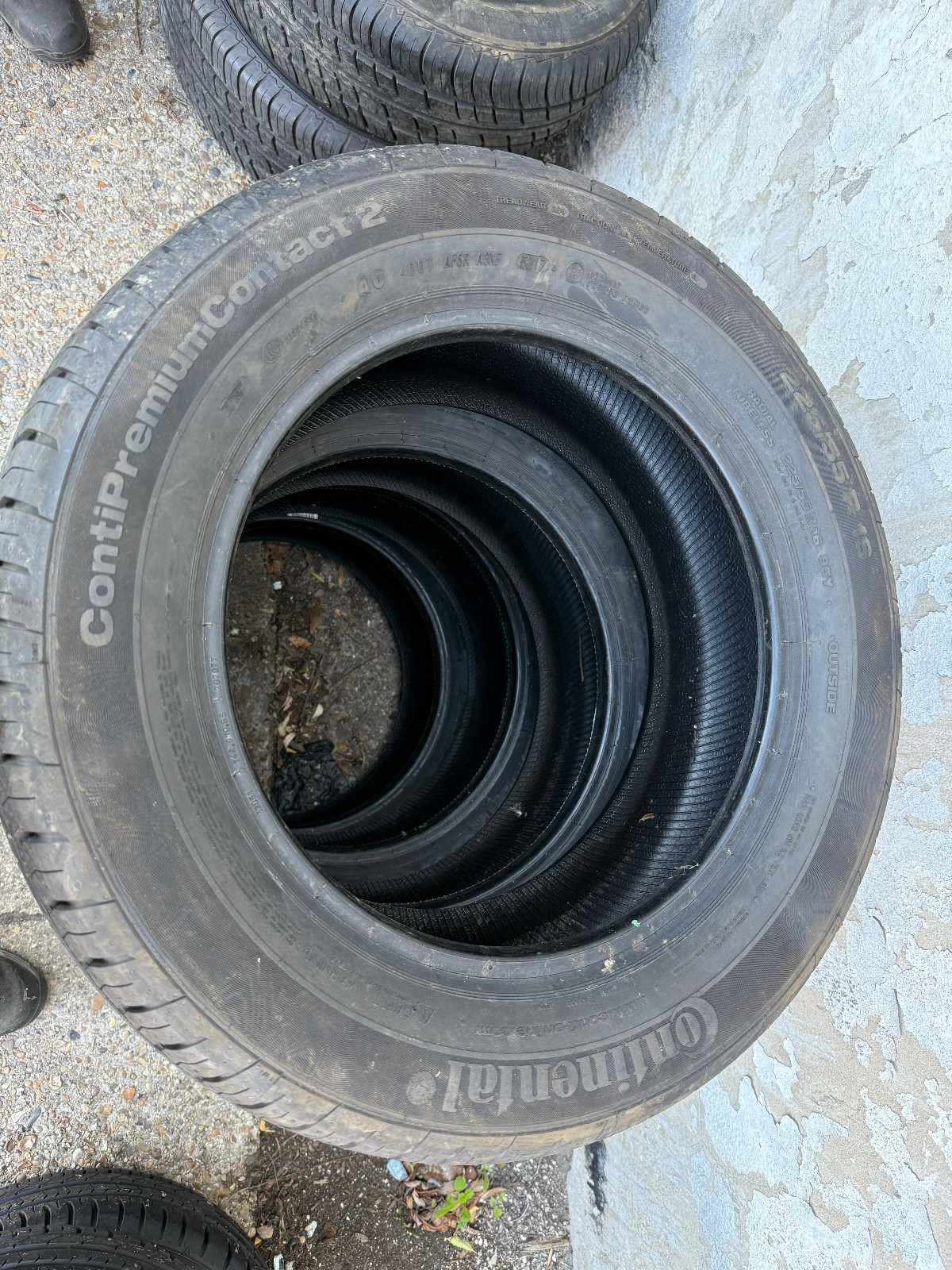 New 225 55 16 Continental, C Premium Contact 2, AO 95Y, x1 Tyre (F1_tyres) YD172