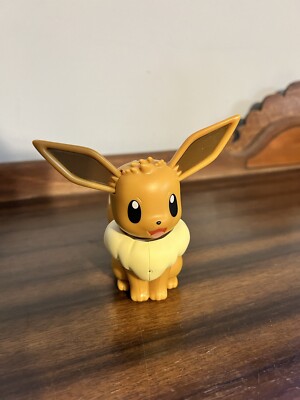 Pokemon My Partner Evee 4  Toy Figure - Interactive Electronic w/Sound & Motion