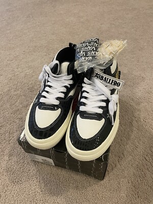 Size 9 - VANS Carpet Company x Skate Half Cab Dragon Leather - Black