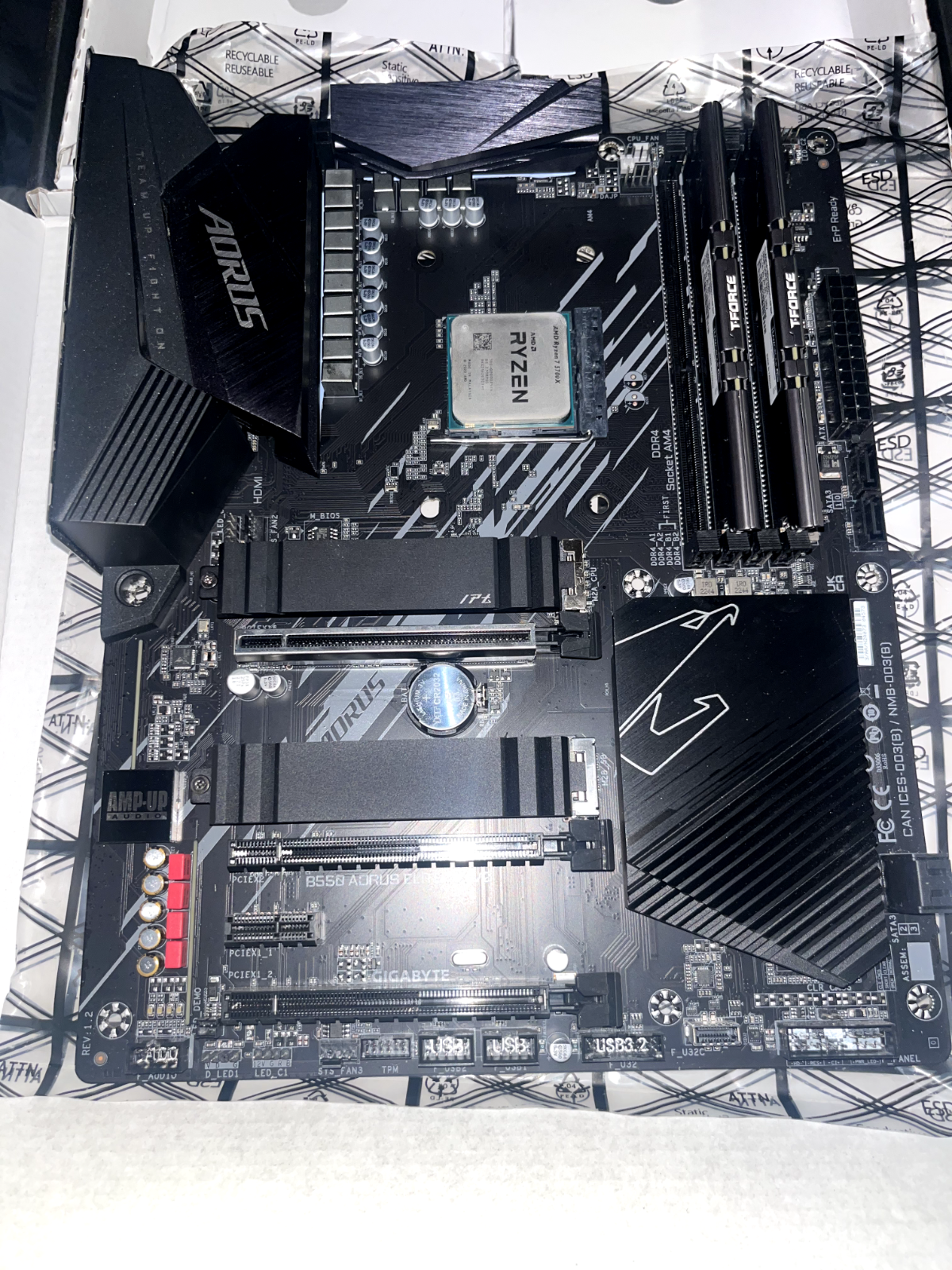 AMD RYZEN 7 5700X +B550 Gigabyte Aorus Elite AX V2 + DDR4 CL16