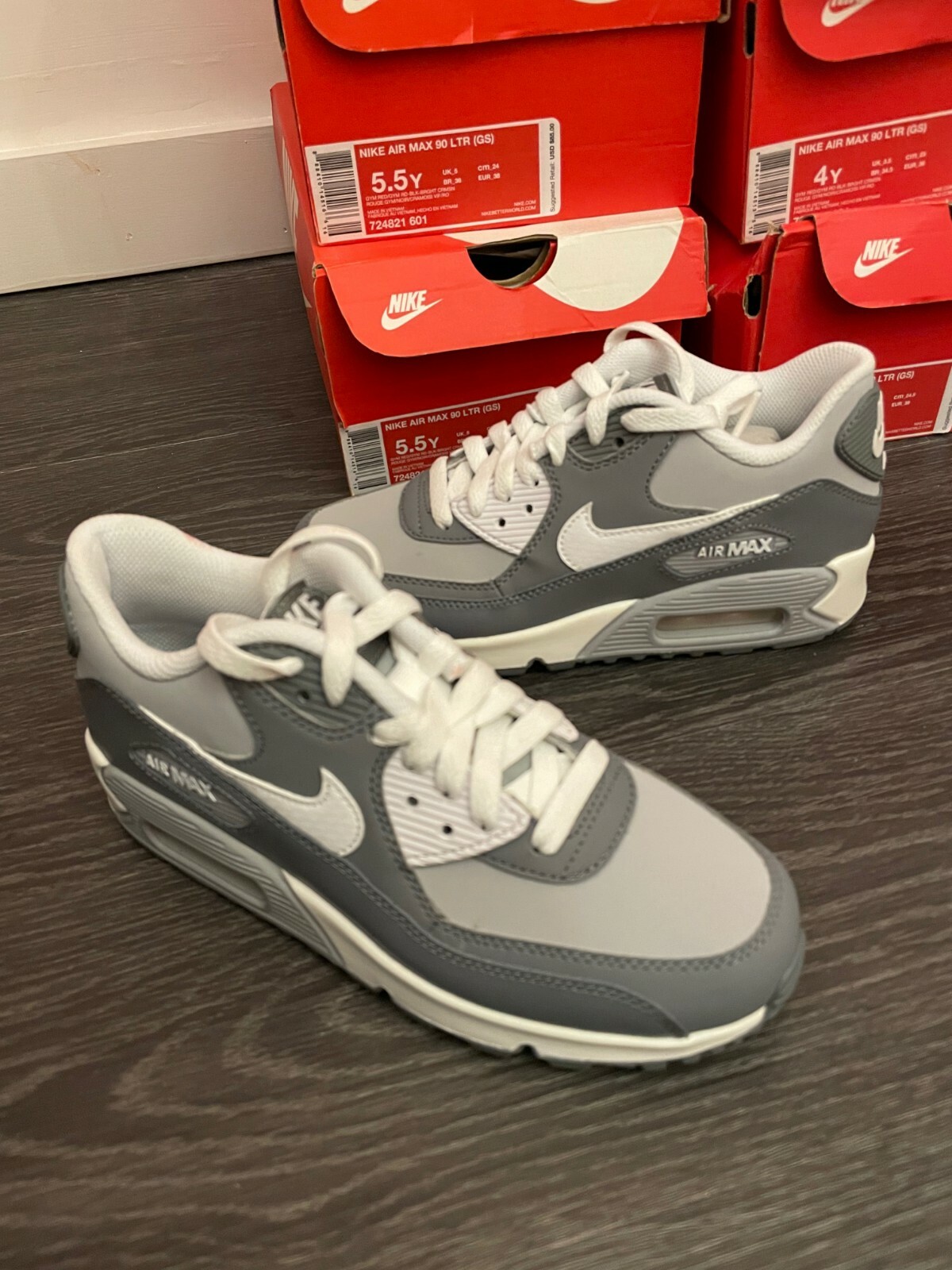 nike air max hyperadapt