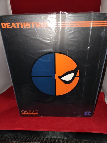 Mezco Deathstroke DC Universe 1: 12 Collective Action Figure Sale