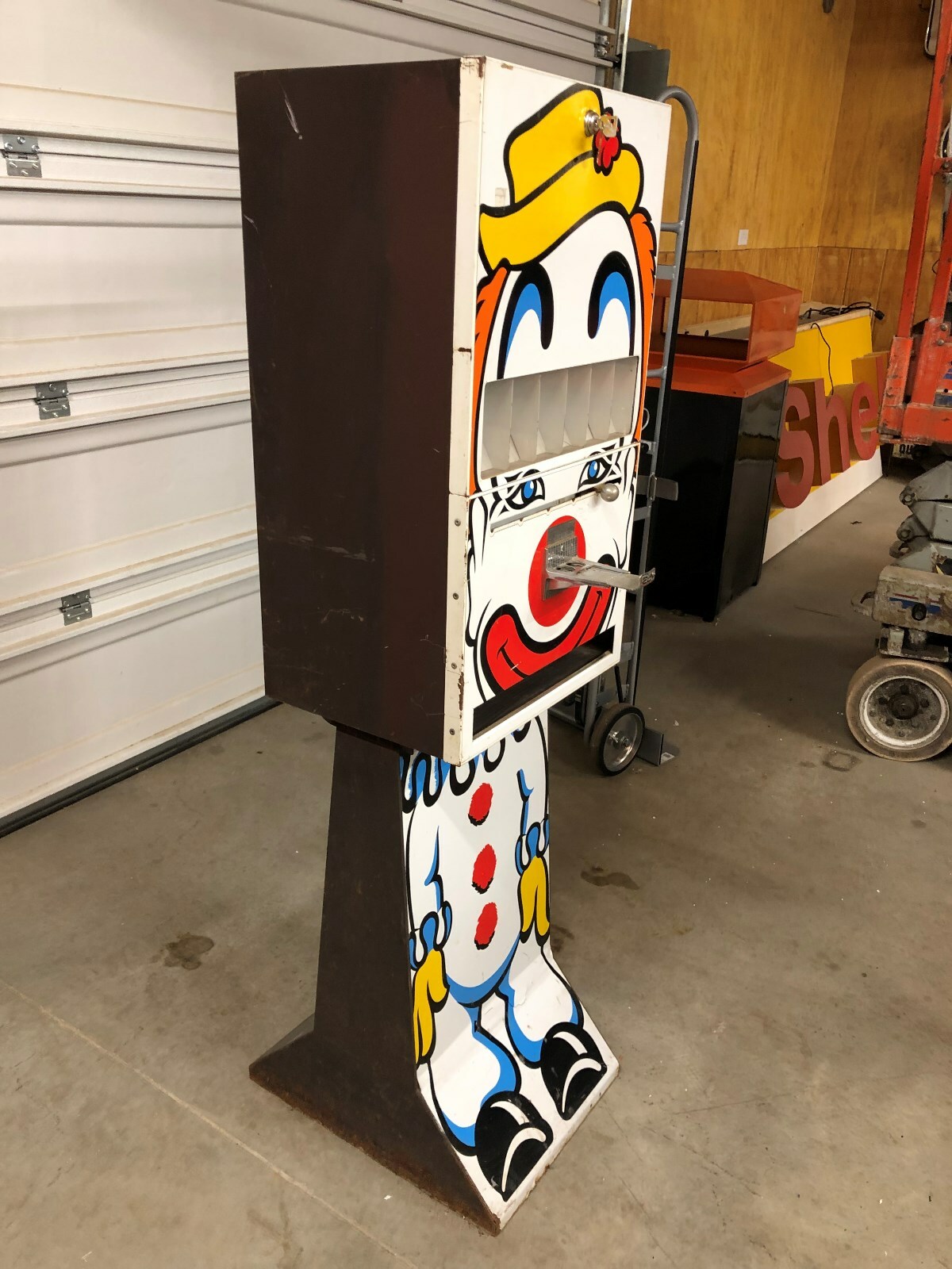 LQQK! Vintage Cool CLOWN Vending Machine COMET Candy COIN OP 6 Slot Antique OLD