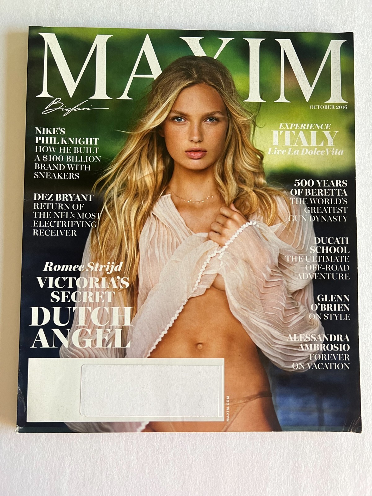 Maxim oct 2016 Rommie　Strijd ROMEE STRIJD * VICTORIA'S SECRET DUTCH ANGEL October 2016