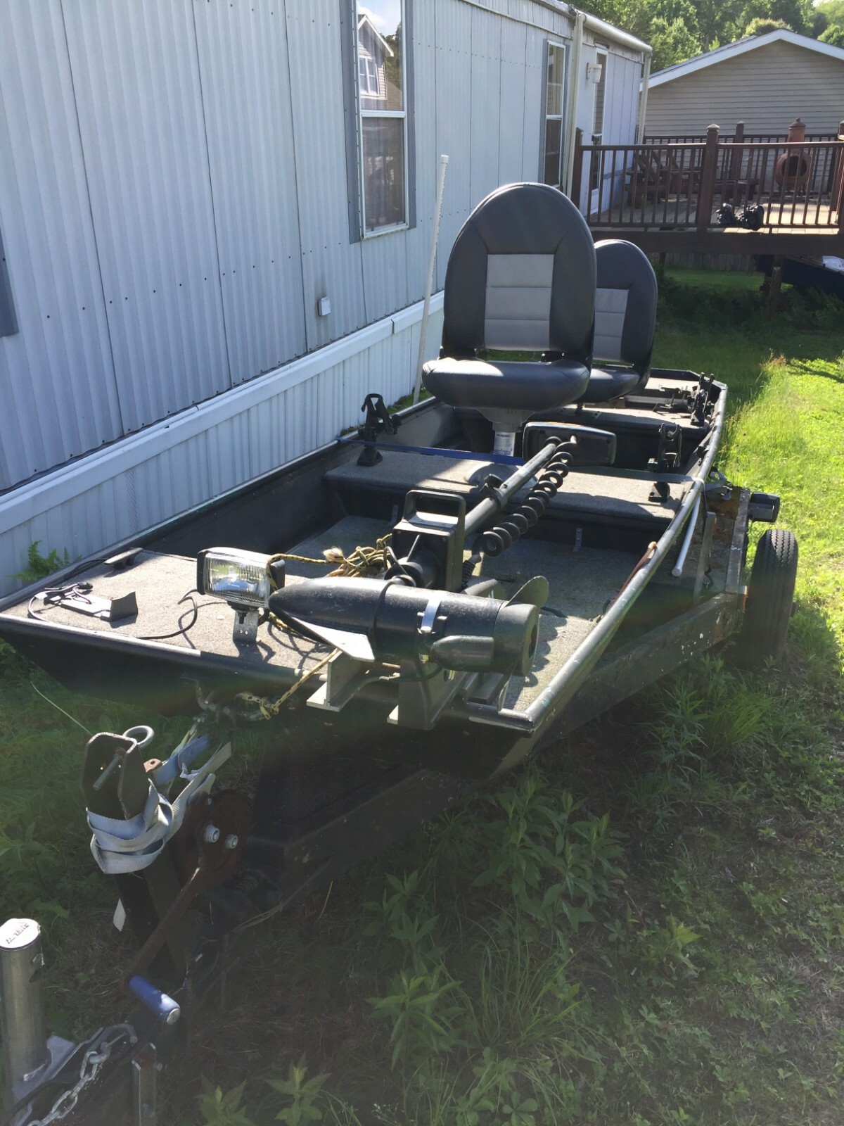 1987 Grumman 12' Aluminum Jon Boat & Trailer Pa