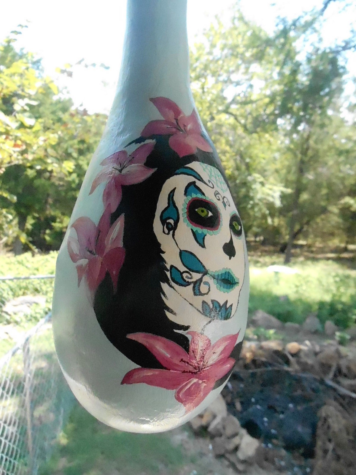 Sugar Skull !  Hand painted Gourd Birdhouse