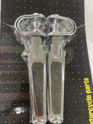 J&P Cycles Rubber Inlay Footpegs Set L&R Non-Slip Fits 1'' to 1-1/4'' Highway Bars