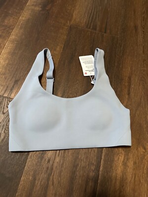 Lululemon in alignment bra size 2 chambray Blue NWT
