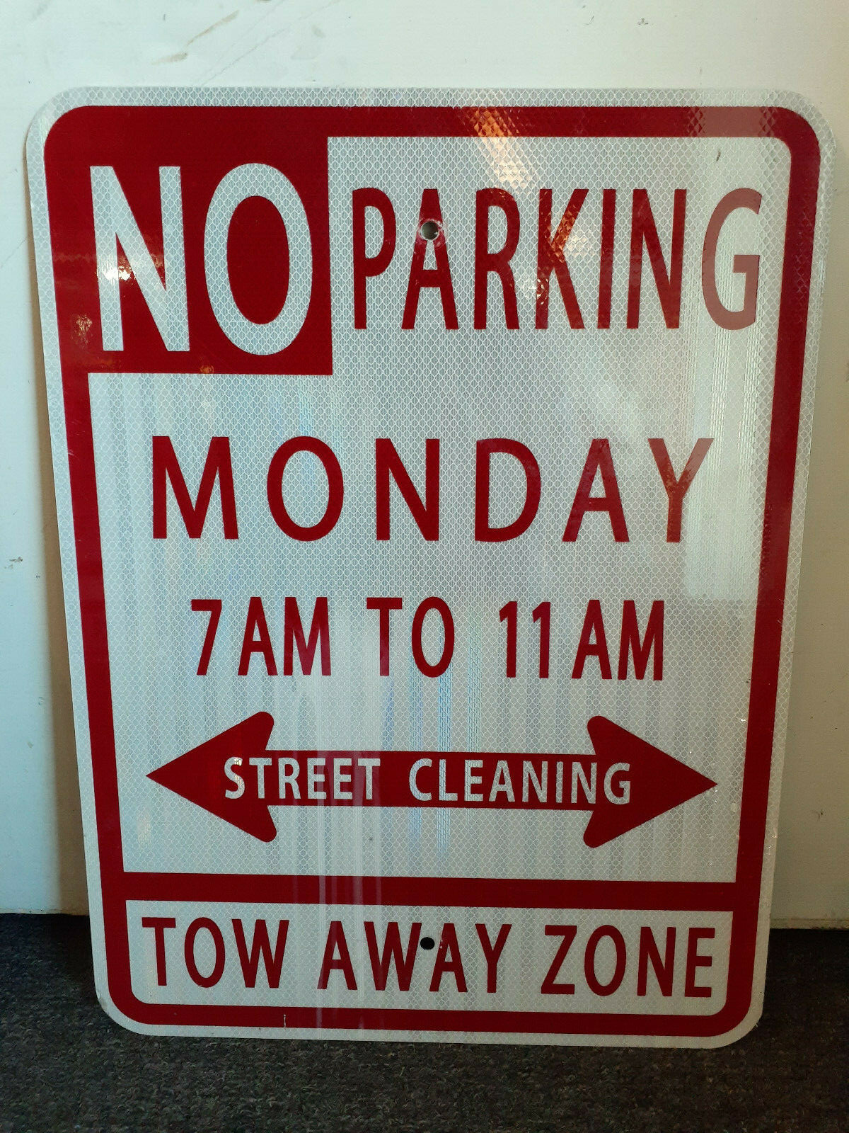 USAストリート看板 ＮＯ PARKING SmartSign 18 x 12 inch “No Parking - This Side Of Street