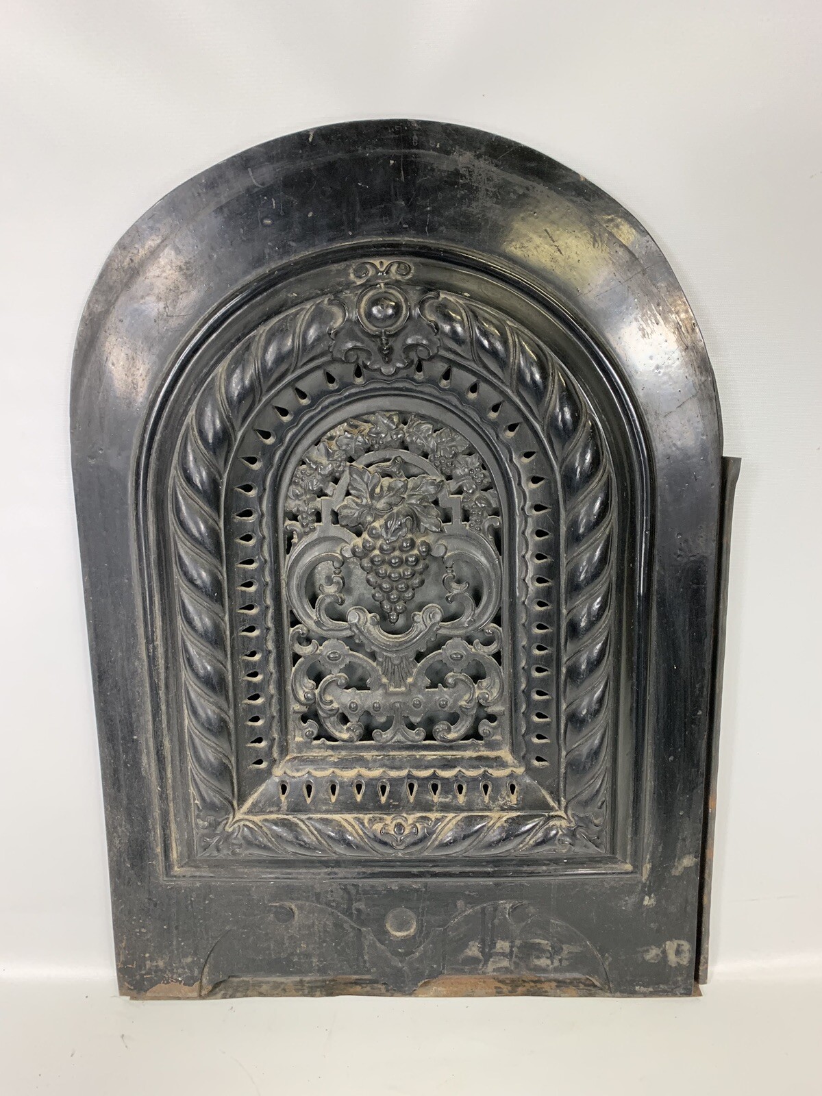 Antique Cast Iron Summer Cover Fireplace Ornate Arch Grapes