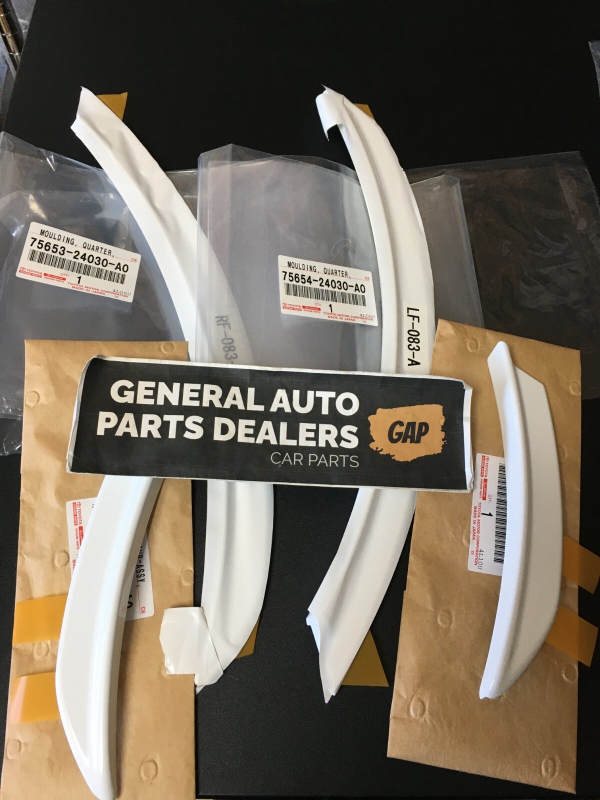 専用セット Genuine TOYOTA LEXUS RC-F USC10 2014/09- Rear Fender Molding