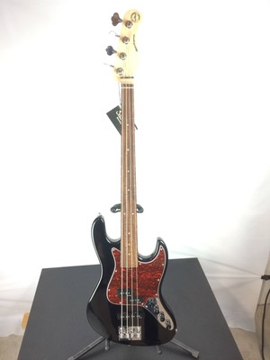 Sadowsky Metro Express 21 Fret Hybrid PJ 4-String Bass Guitar, Morado FB, Black
