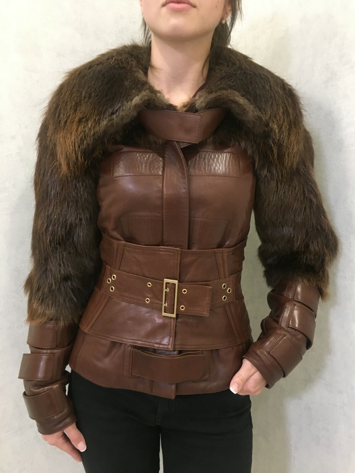 GUCCI F/W 2003 Tom Ford Collection Designer Leather Fur GUCCI F/W 2003 Tom Ford Collection Designer Leather Fur