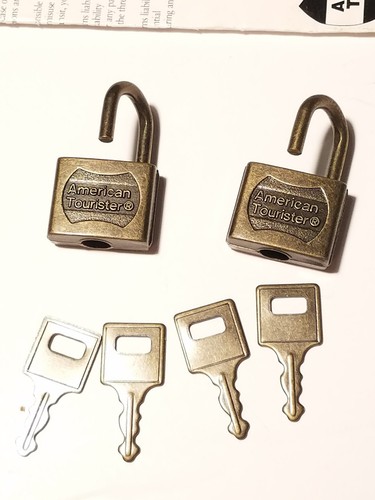 American Tourister Luggage Locks Mini Padlocks 2 Lock and 4 Keys Match