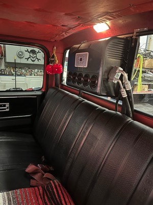 image 3 of interior