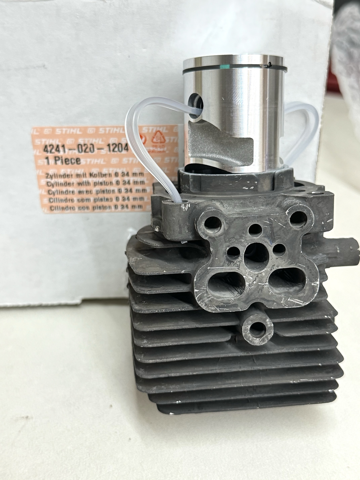 STIHL OEM CYLINDER WITH PISTON KIT 4241 020 1204 SH56 C-E BG56 C-E SH56C BG56C - Picture 3 of 5