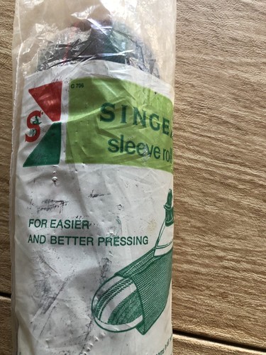 New Singer Sleeve Roll for Pressing Fabric Seams Ironing Sewing Crafts