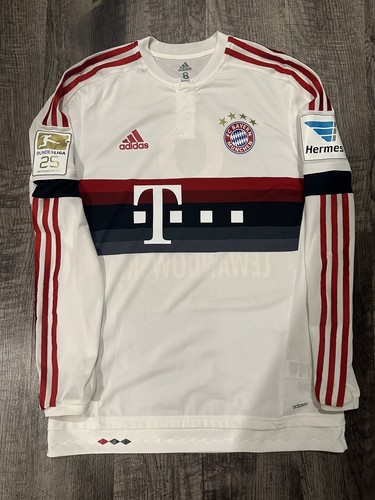 Robert Lewandowski Bayern Munich Adidas 15/16 LS Jersey