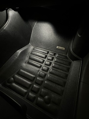image 6 of interior