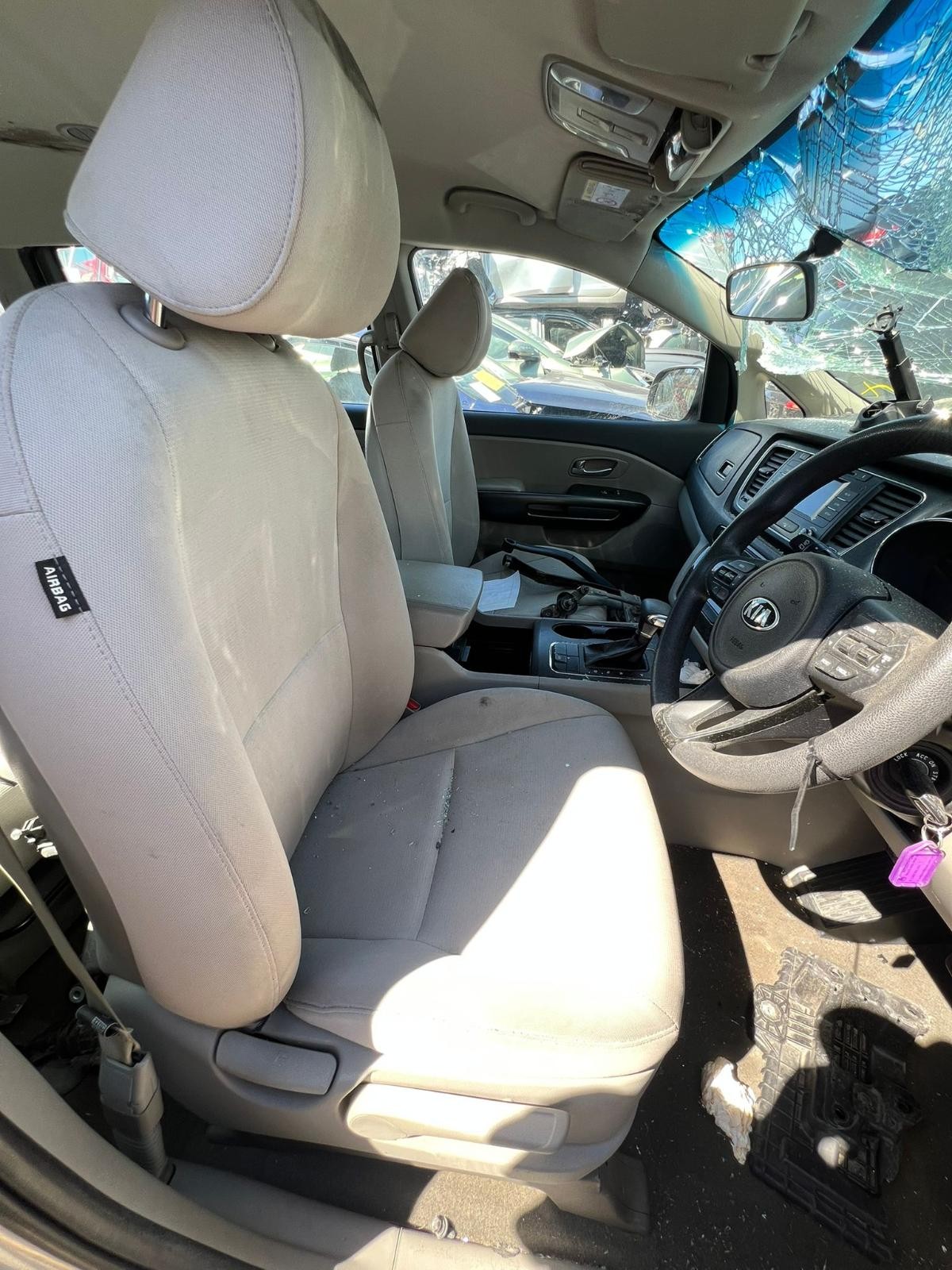 KIA CARNIVAL/GRAND CARNIVAL YP 12/2014-10/2020 LEFT FRONT WINDOW REG/MOTOR - thumbnail 7