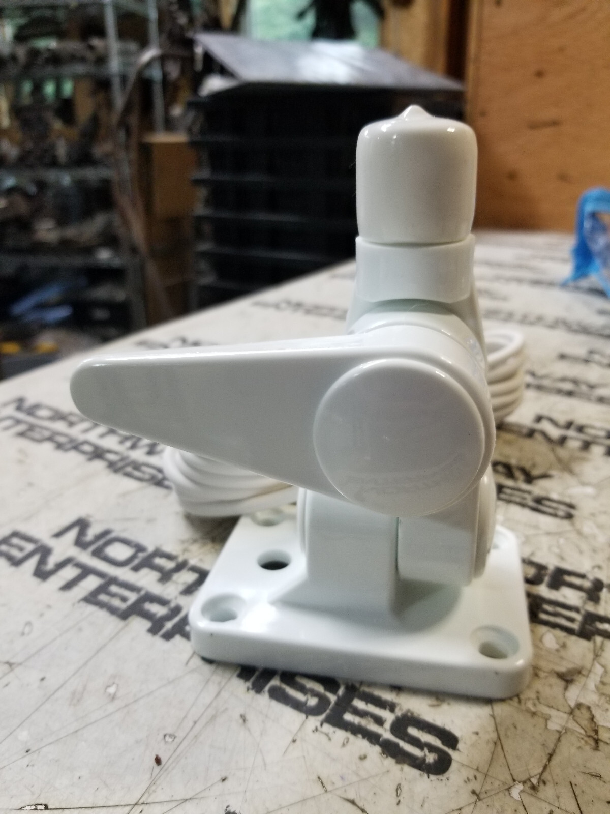 Navico Boat 1810 VHF Antenna Mount AA000223 - Picture 2 of 5