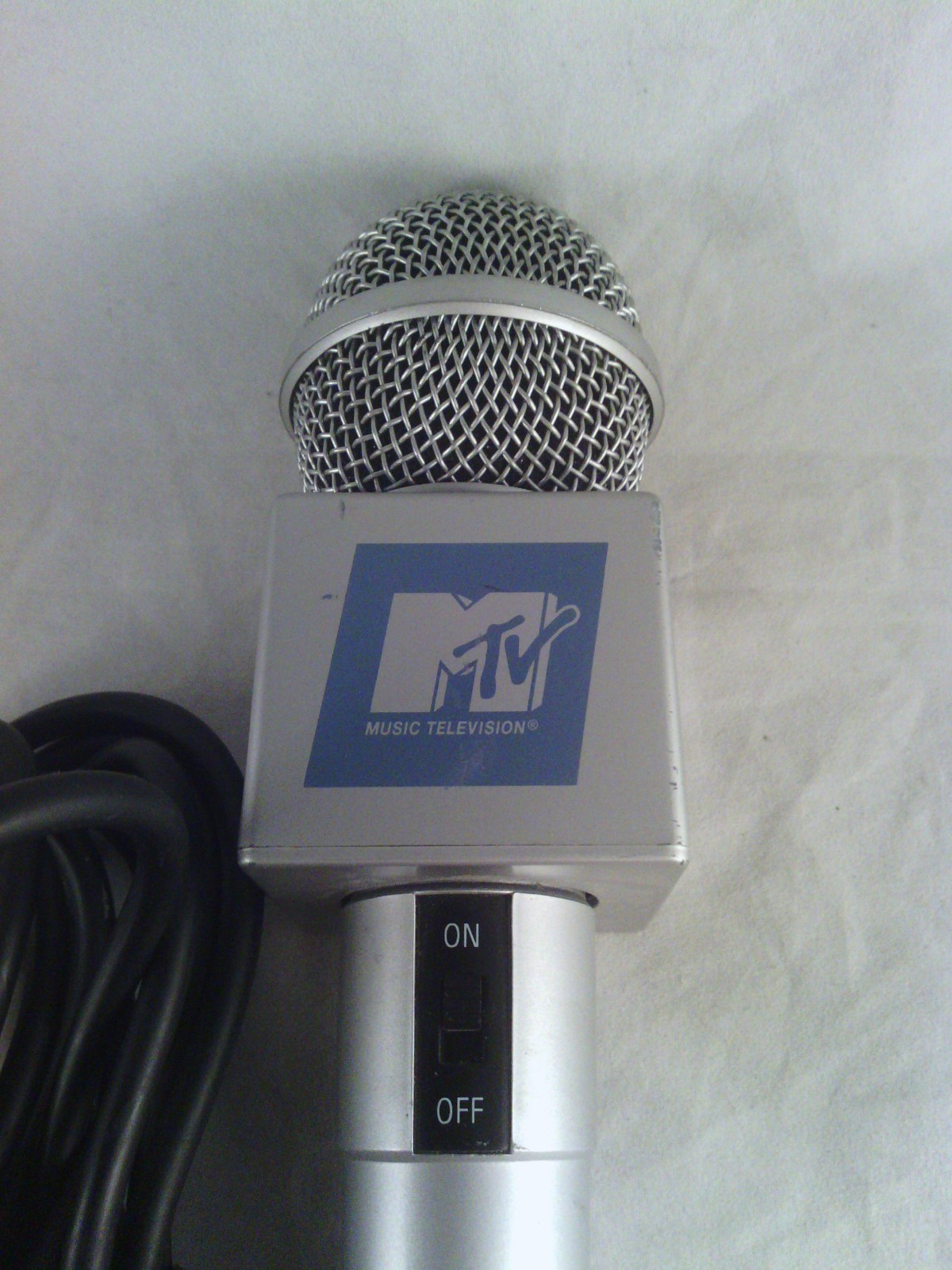RETRO MTV TELEVISION WIRED DYNAMIC MICROPHONE Karaoke 6.3 mm (1/4