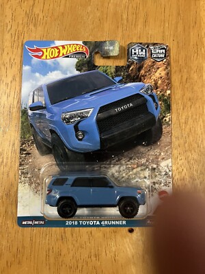 Hot Wheels Car Culture Off Road 2005 Land Cruiser & 2018 Toyota 4Runner Premium