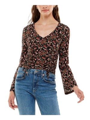 

Женский красный эластичный топ с рюшами и цветочным принтом с V-образным вырезом и V-образным вырезом  ALMOST FAMOUS